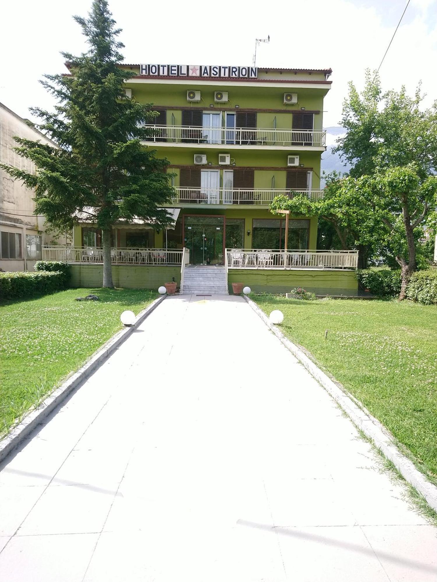 卢特拉伊帕蒂斯 Astron酒店 外观 照片
